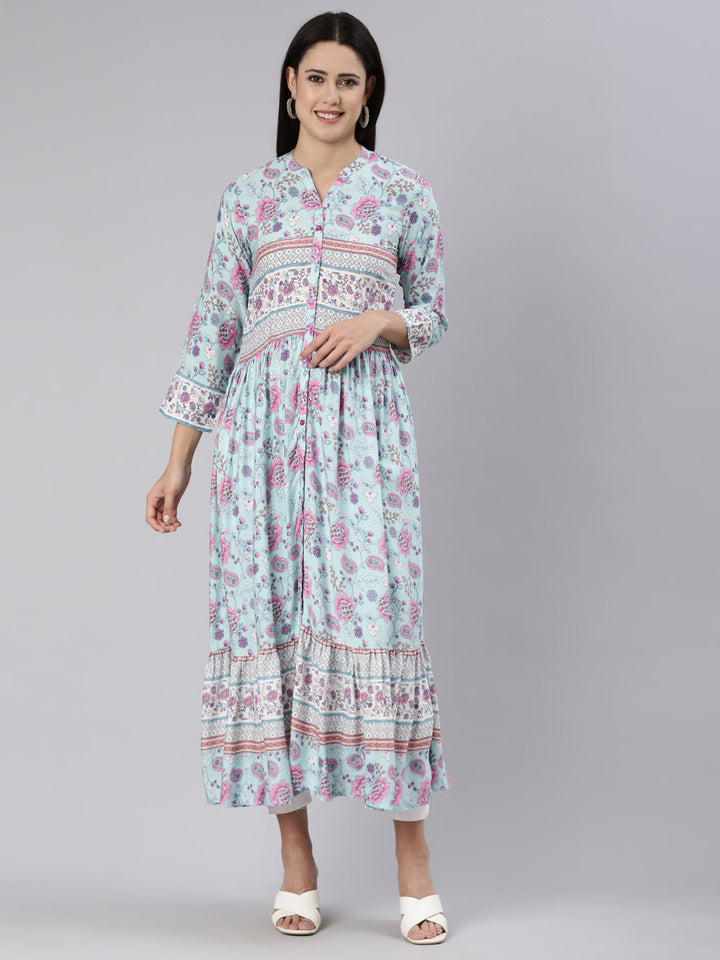 Neerus Blue rayon printed straight dress - detail view 2