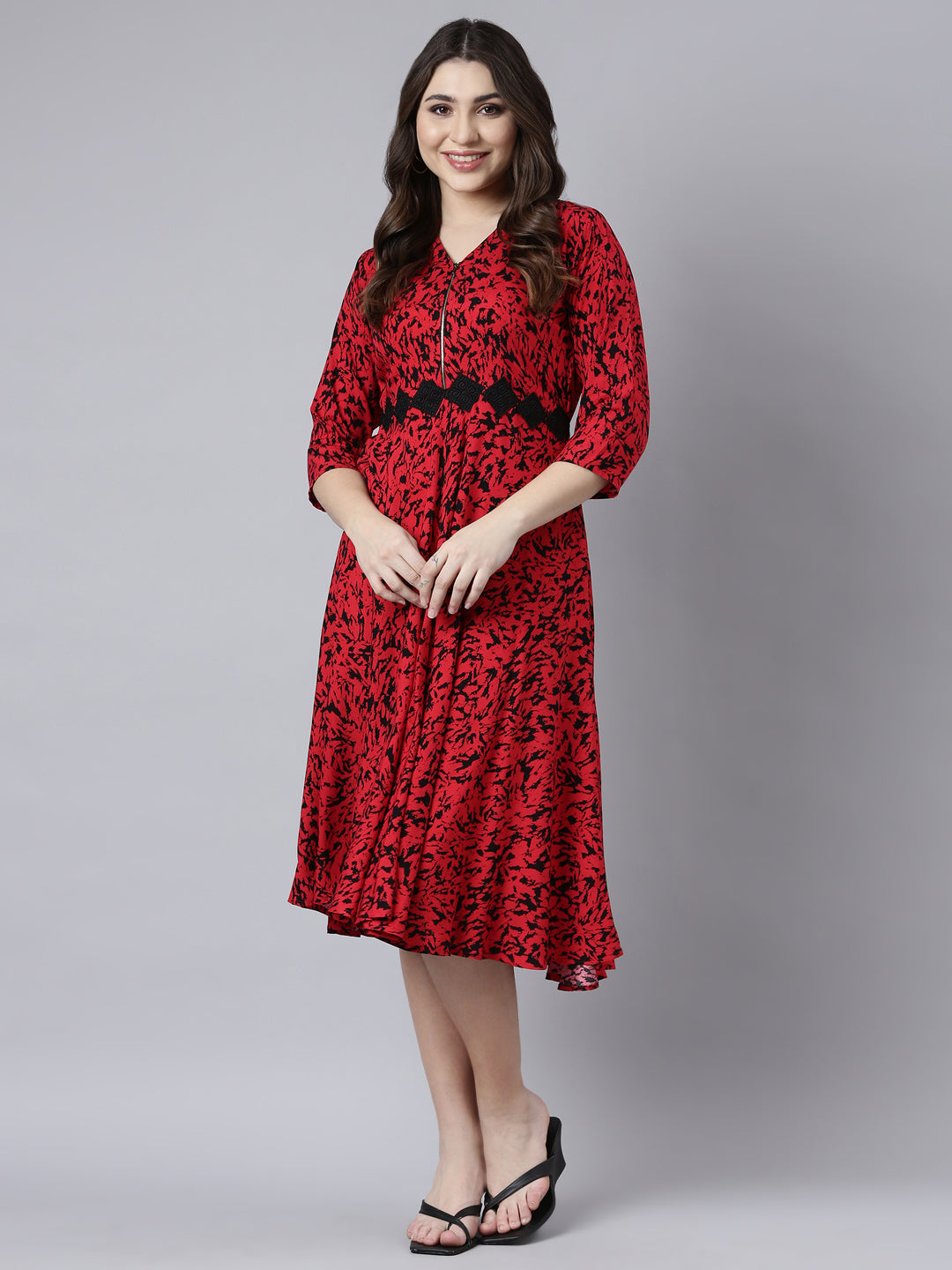 Neerus Red floral printed maxi dress - detail view 2