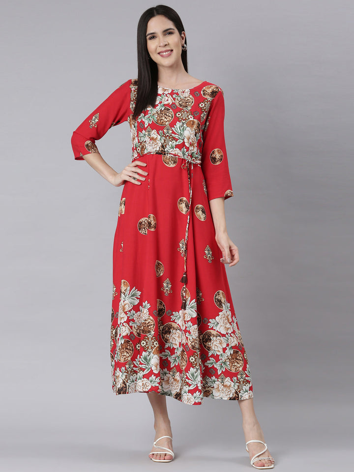 Neerus Red floral printed maxi dress - detail view 1