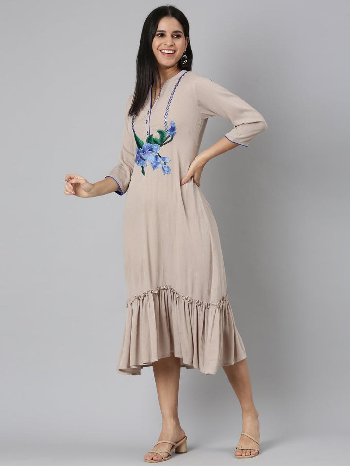 Neerus Beige chiffon solid straight kurta - detail view 2