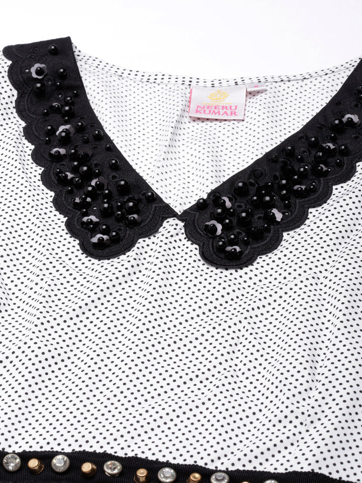 Neerus White rayon bandhani printed kurti - detail view 1