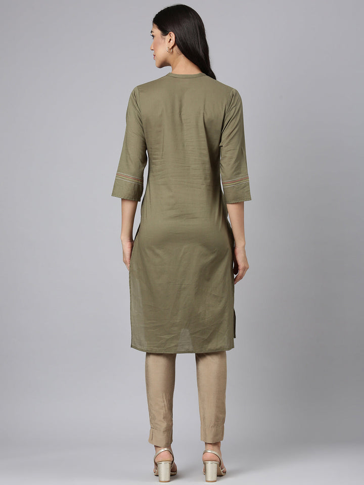 Neerus Green Casual Solid Straight Kurtas