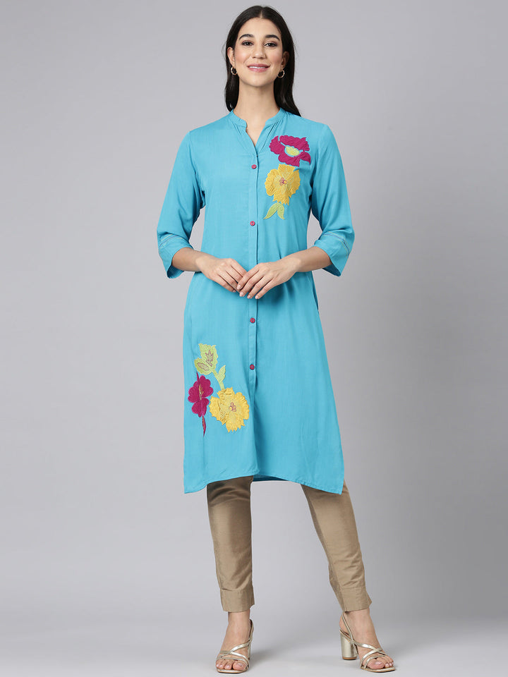 Neerus Blue Casual Solid Straight Kurtas