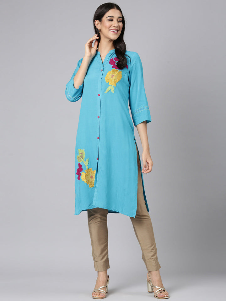 Neerus Blue Casual Solid Straight Kurtas