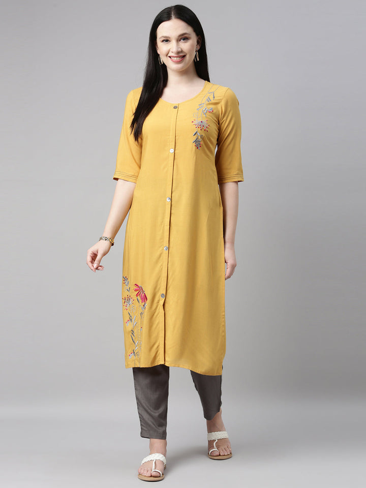 Neerus Yellow Viscose Rayon Embroidered Kurta Set - detail view 3