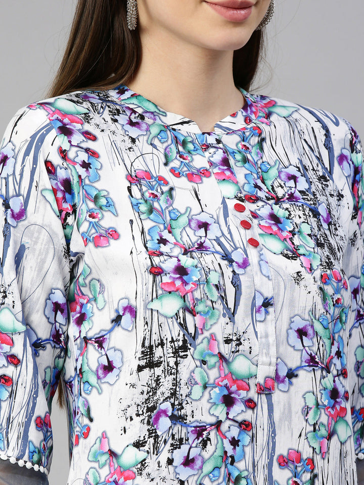 Neerus White rayon solid kurta - detail view 5
