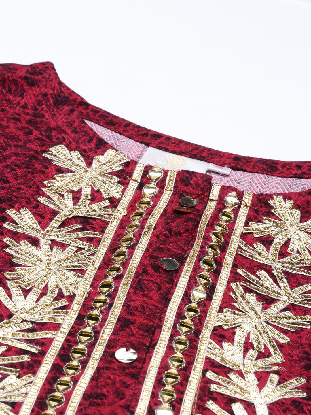Neerus Pink cotton printed kurti straight silhouette - detail view 5