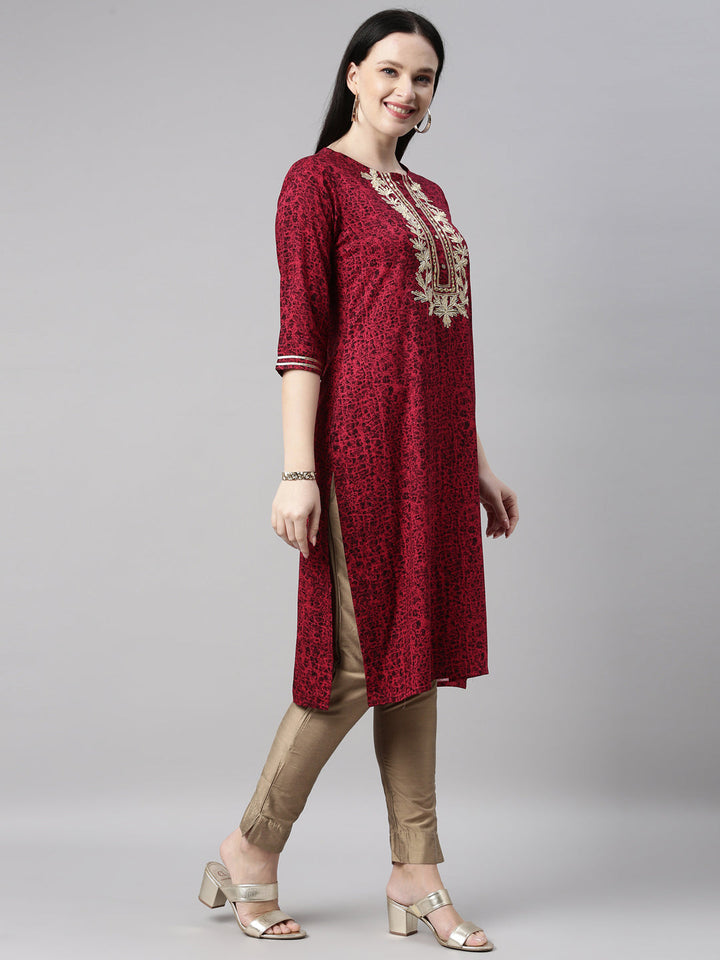Neerus Pink cotton printed kurti straight silhouette - side view