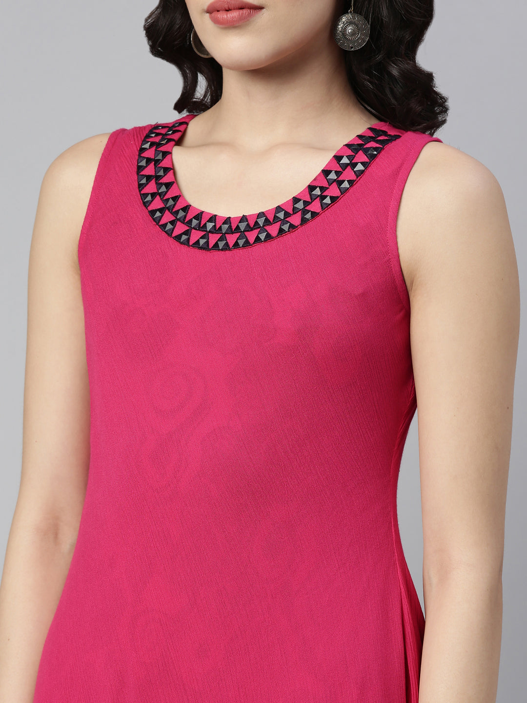 Neerus Pink chiffon mirror work kurti - side view