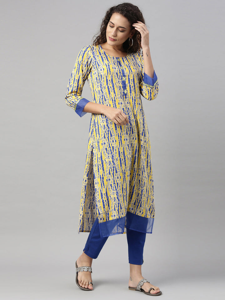 Neerus Yellow Rayon Printed Kurta - back view