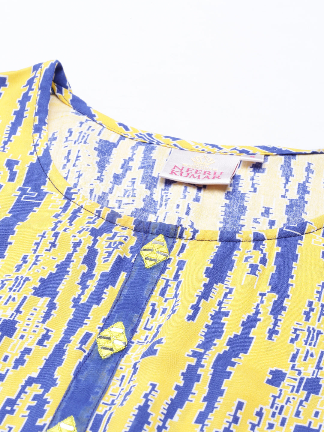 Neerus Yellow Rayon Printed Kurta - detail view 3