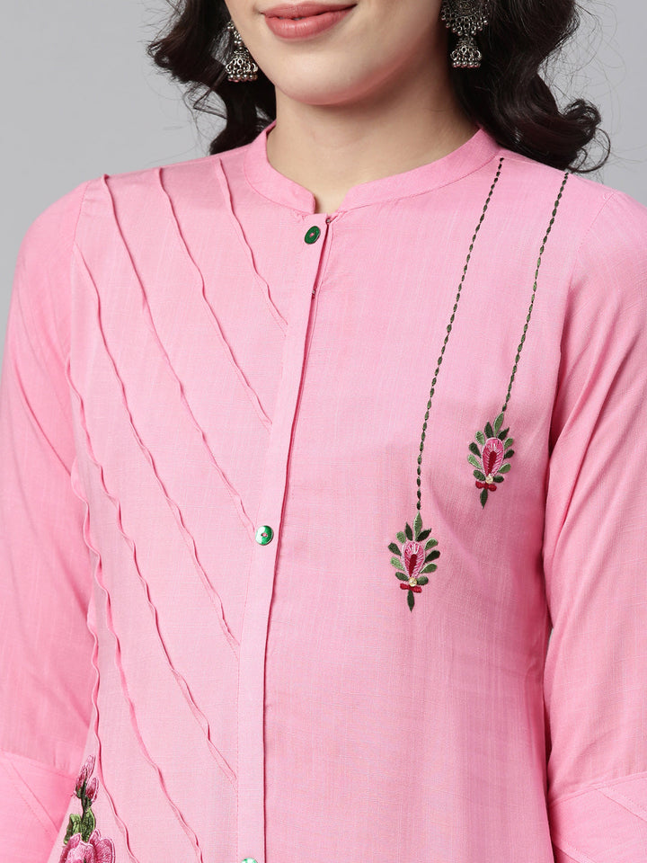 Neerus Pink rayon solid straight kurta - side view