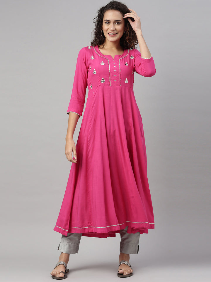 Neerus Pink rayon mirror work kurti - detail view 2