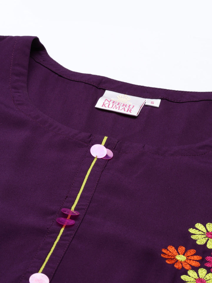 Neerus Purple rayon hand embroidered kurta - detail view 2