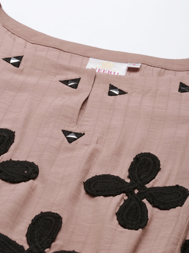 Neerus Pink muslin solid kurti - back view
