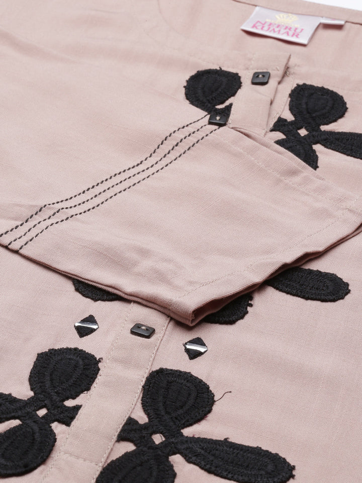 Neerus Beige rayon thread embroidered kurta - detail view 4