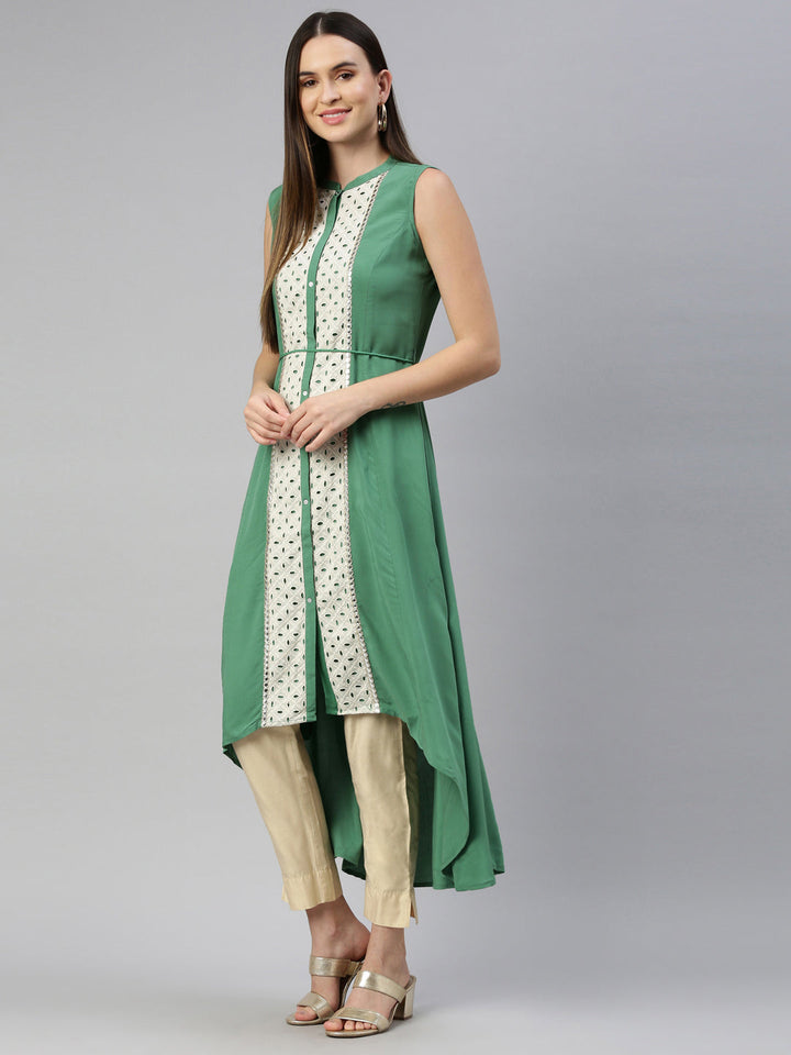 Neerus Green viscose rayon thread embroidered kurti - detail view 3