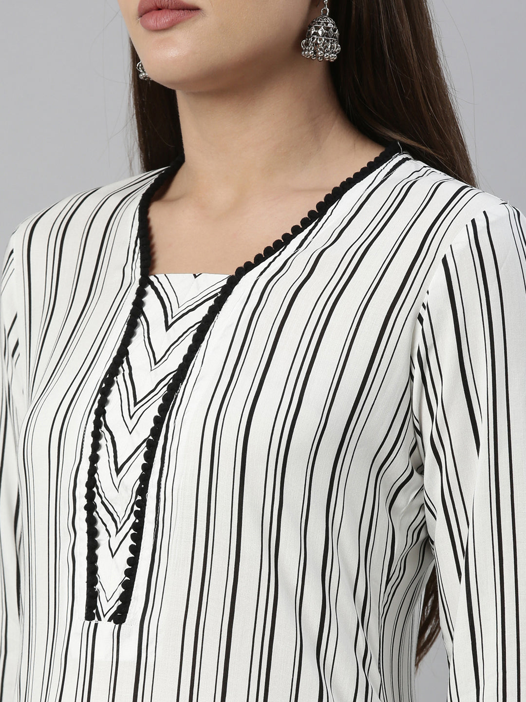 Neerus White rayon straight kurta set with palazzo - detail view 5
