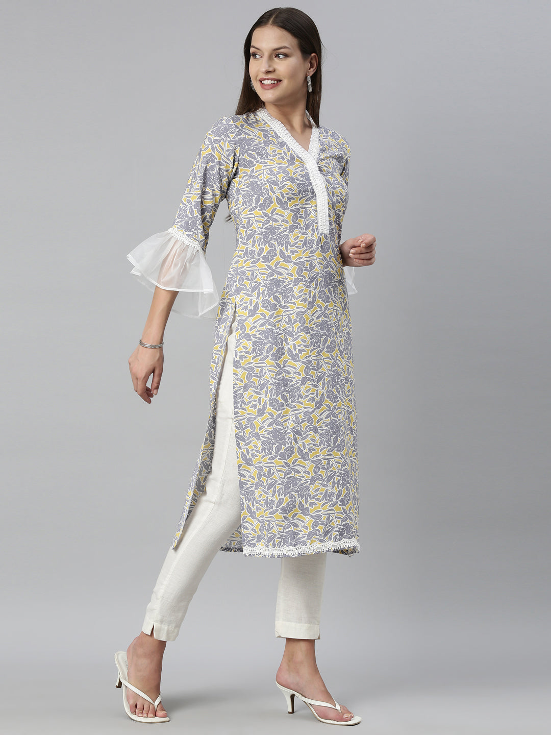 Neerus Grey rayon solid kurta - detail view 1