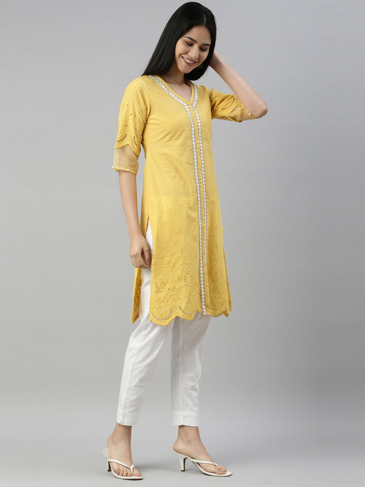 Neerus Yellow cotton mirror work kurta straight cut - side view