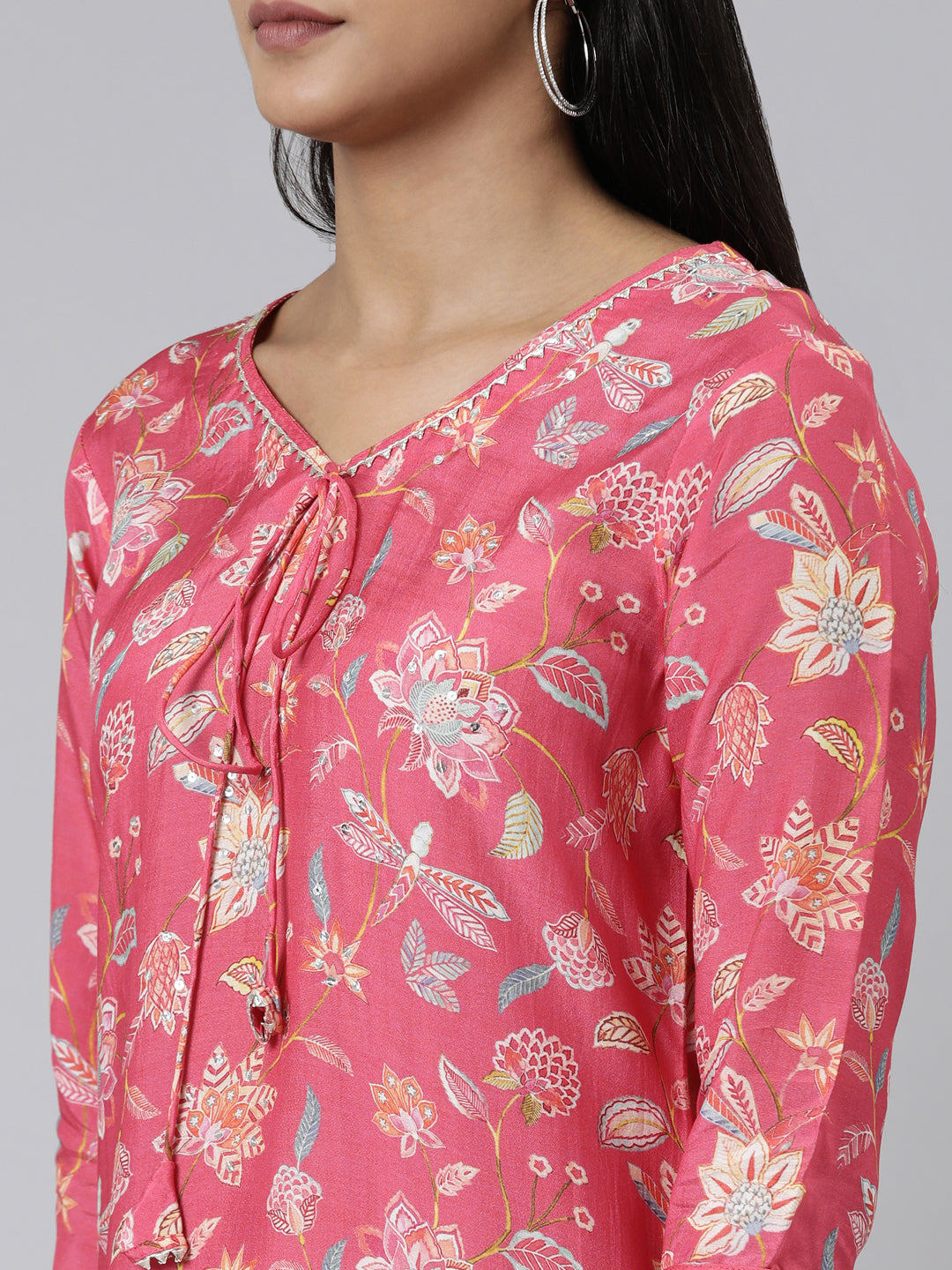 Neerus Maroon cotton printed kurti straight silhouette - detail view 2