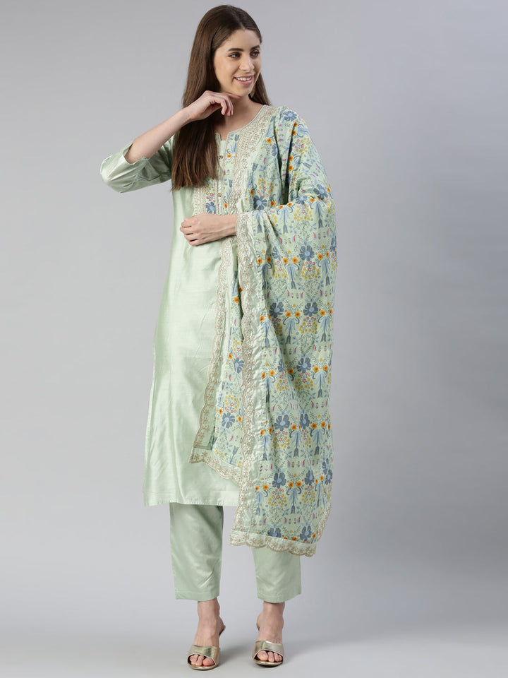 Neerus Green embroidered kurta set with trouser and dupatta - detail view 2