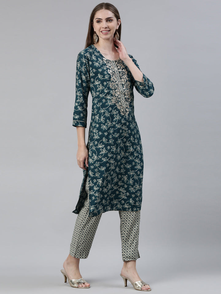 Neerus Green printed kurta set with trouser and dupatta - back view