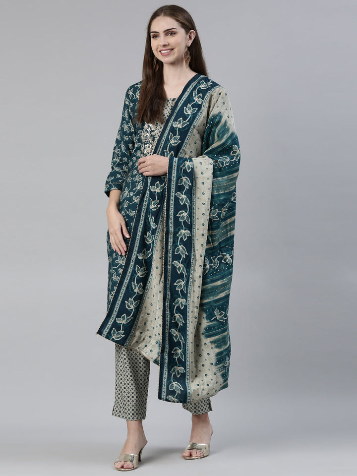 Neerus Green printed kurta set with trouser and dupatta - front view