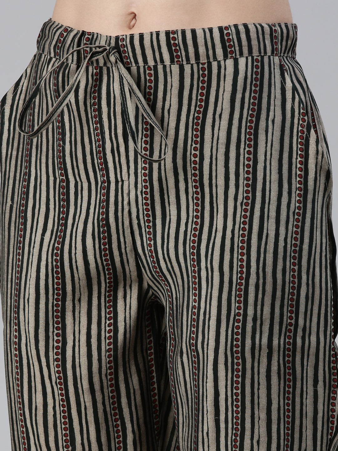 Neerus Green cotton printed kurta set with trouser and dupatta - detail view 2