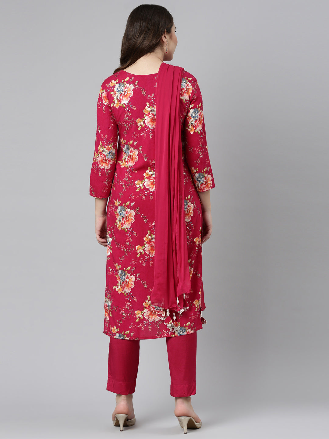 Neerus Pink printed straight kurta set with dupatta - side view