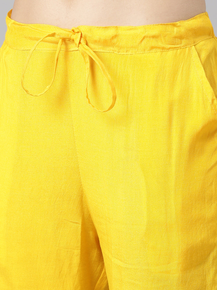 Neerus Yellow printed straight kurta set with dupatta - detail view 3
