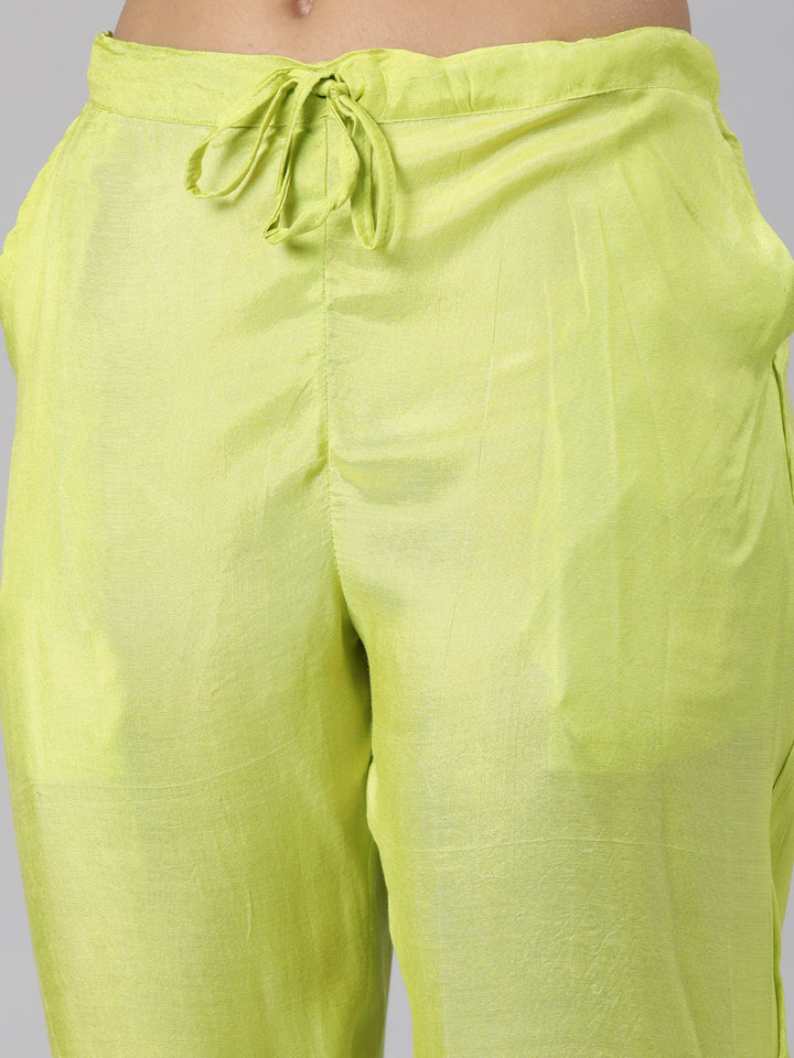 Neerus Green organza printed suit set - detail view 4