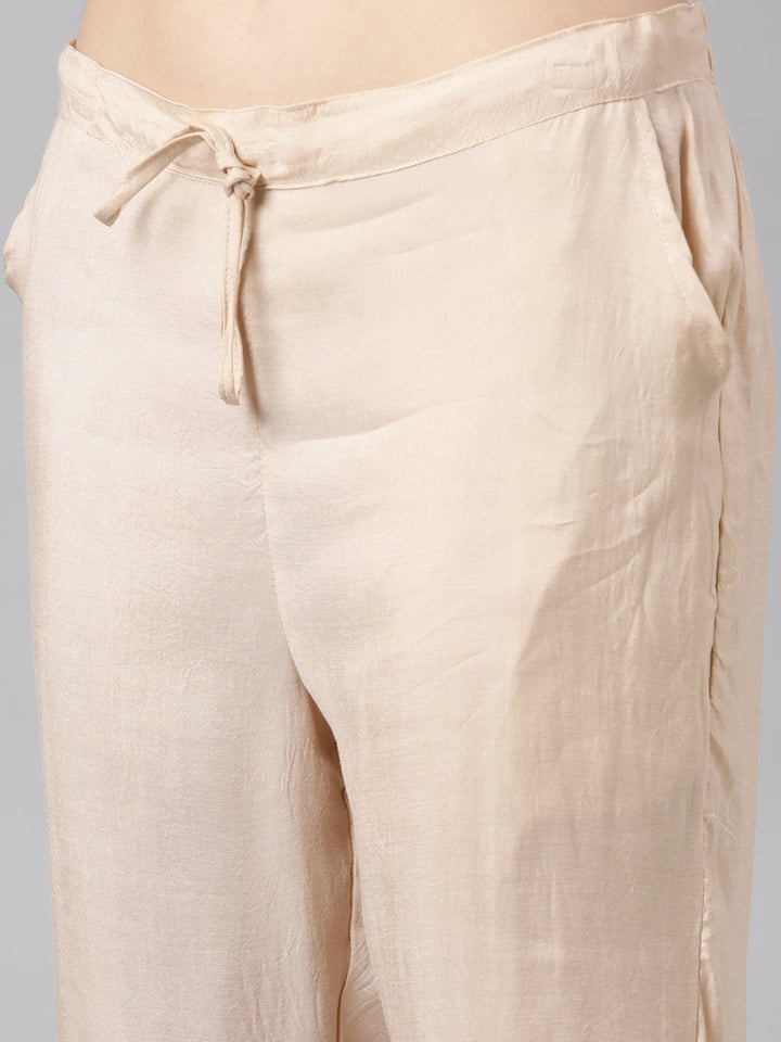Neerus Beige muslin printed suit set - detail view 3