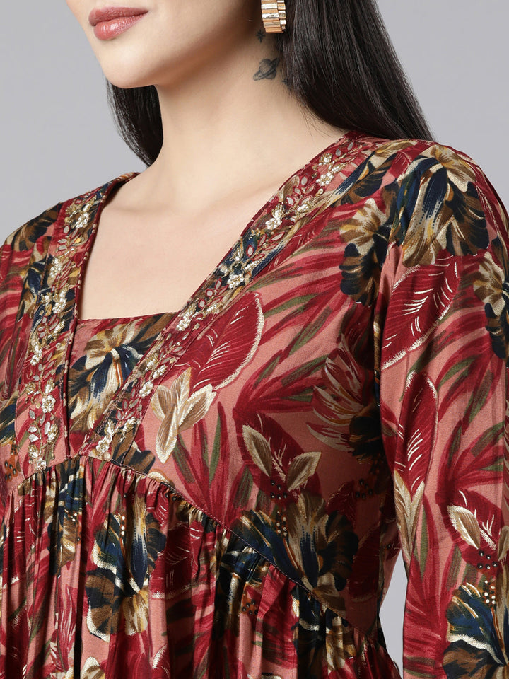 Neerus Pink floral printed straight suit set - detail view 1