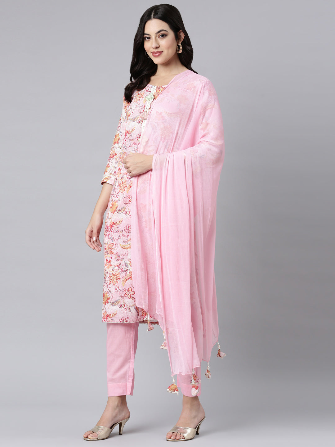 Neerus Pink printed floral straight suit set - detail view 2