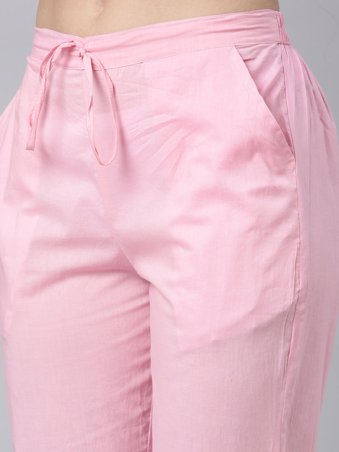 Neerus Pink printed floral straight suit set - detail view 3
