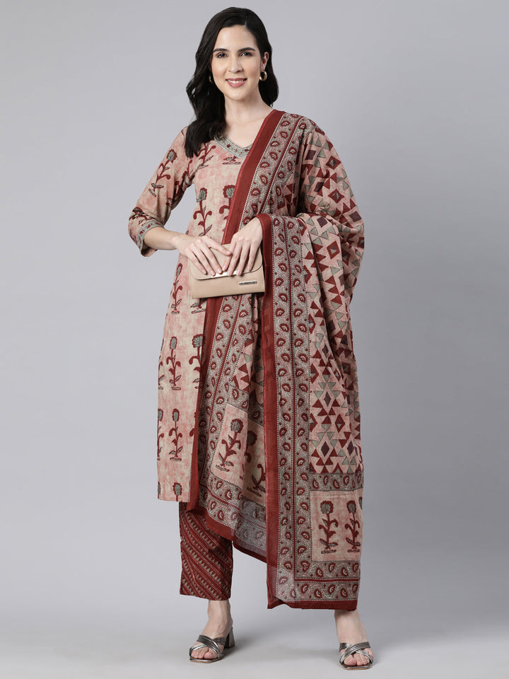 Neerus Maroon printed floral suit set straight kurta with trouser and dupatta - detail view 2