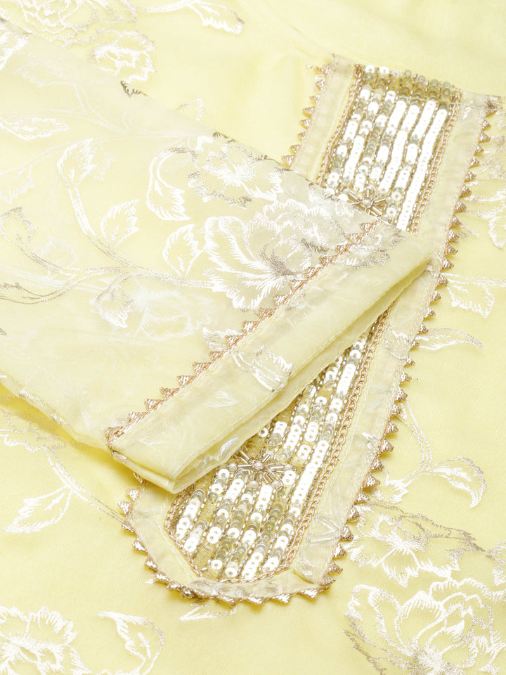 Neerus Yellow Chanderi Cotton Printed Kurta Set - detail view 2