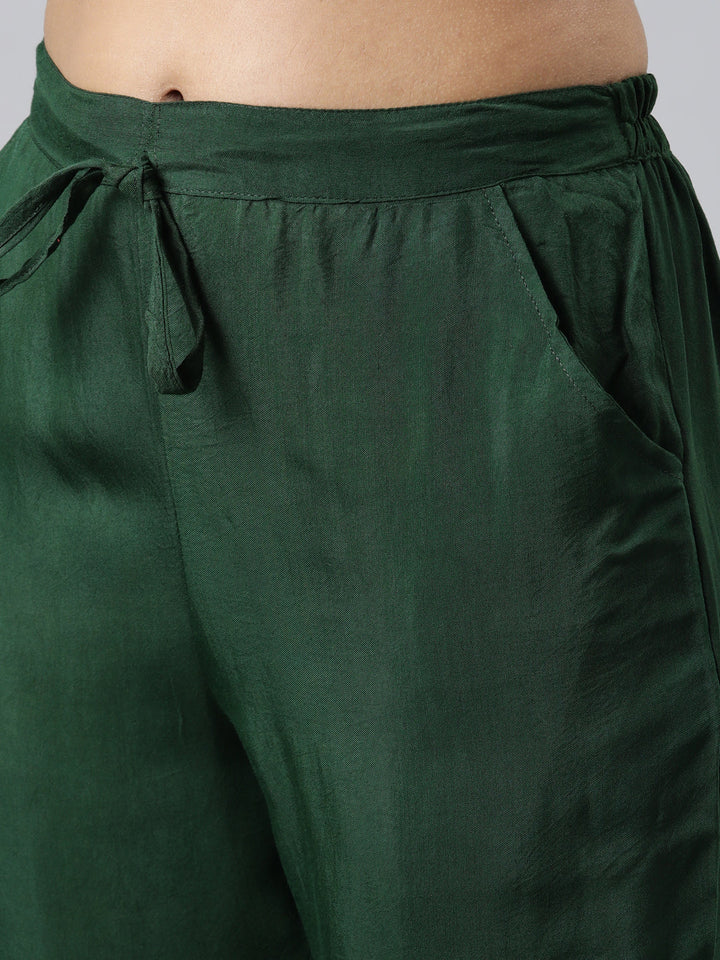 Neerus Green Chanderi Cotton Printed Kurta Set - detail view 3