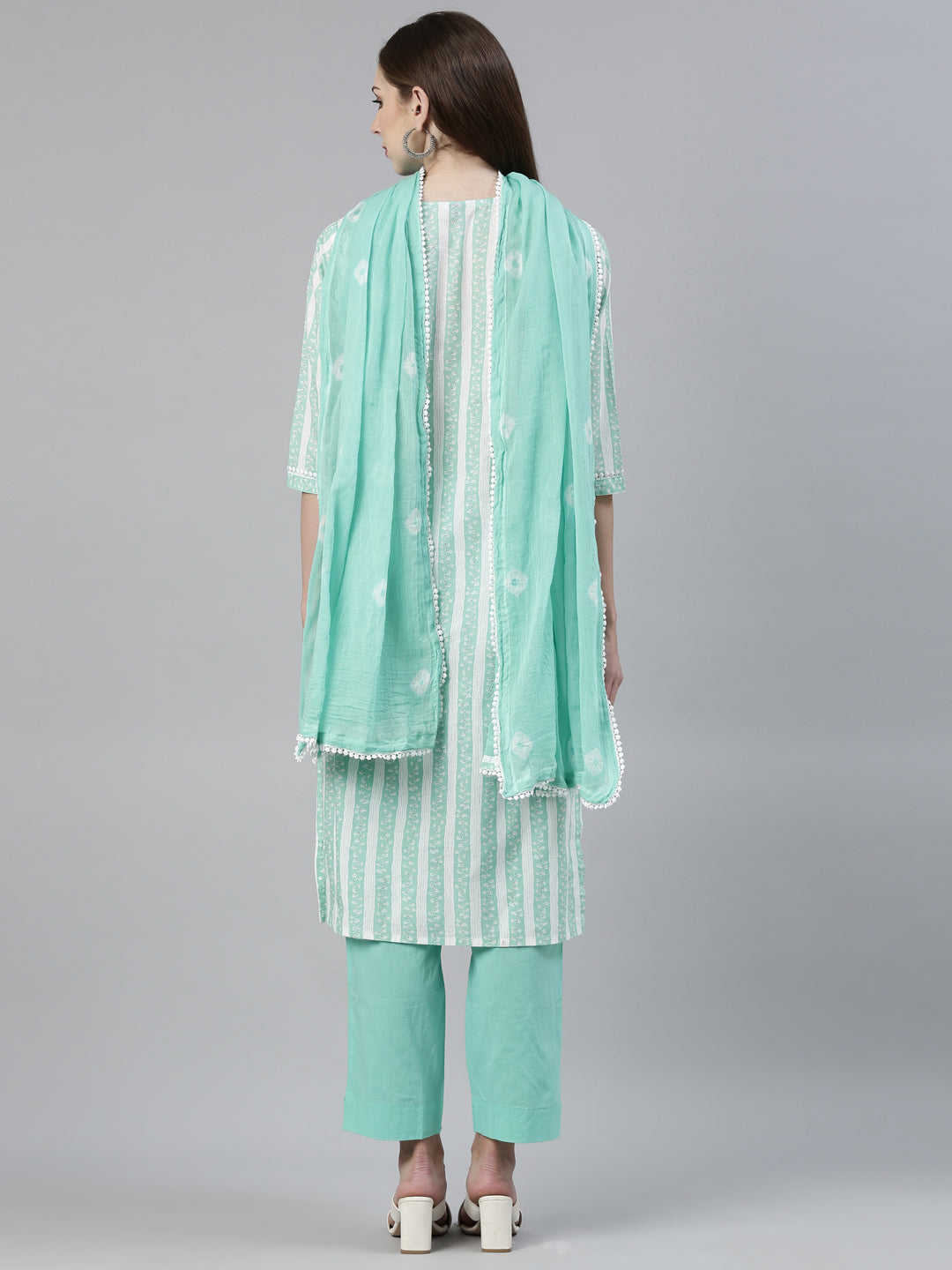 Neerus Green cotton solid kurta set with trouser and dupatta - side view