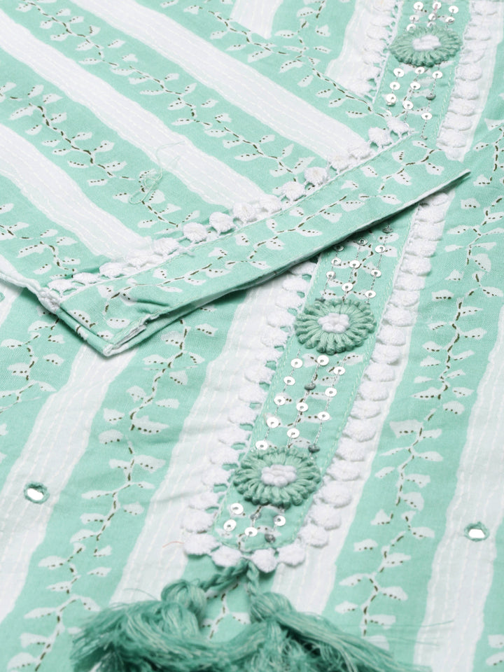 Neerus Green cotton solid kurta set with trouser and dupatta - detail view 2