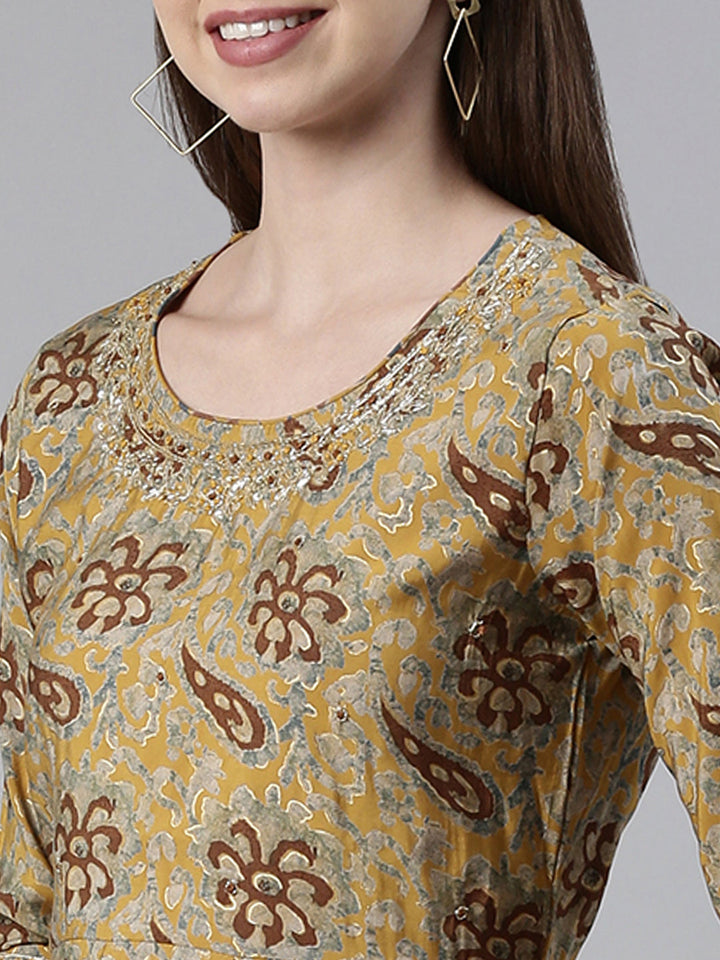 Neerus Yellow Viscose Rayon Printed Kurta Set with Sharara and Dupatta - detail view 1