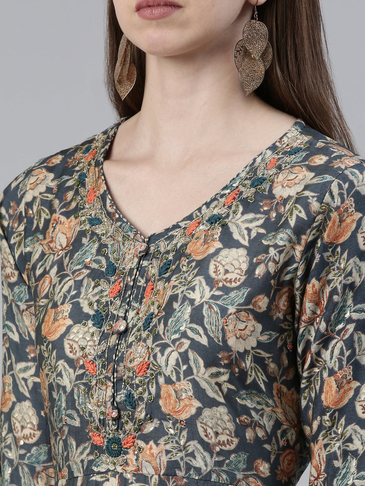 Neerus Grey printed kurta set with trouser and dupatta - detail view 1