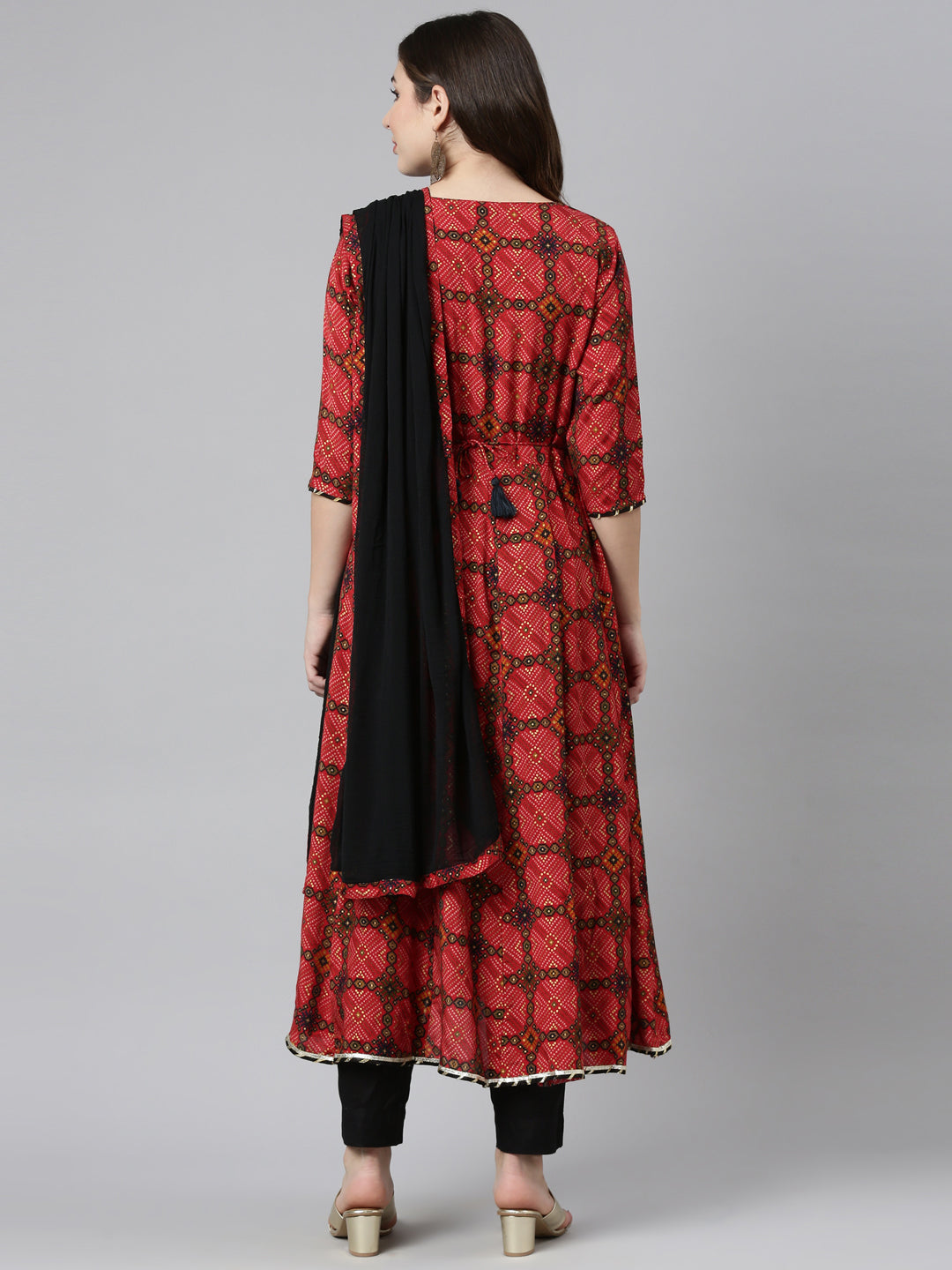 Neerus Red printed straight kurta set with dupatta - side view