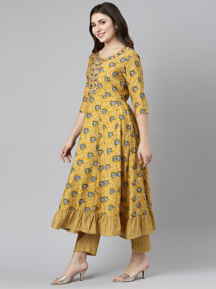 Neerus Yellow rayon printed kurta set with trousers and dupatta - back view
