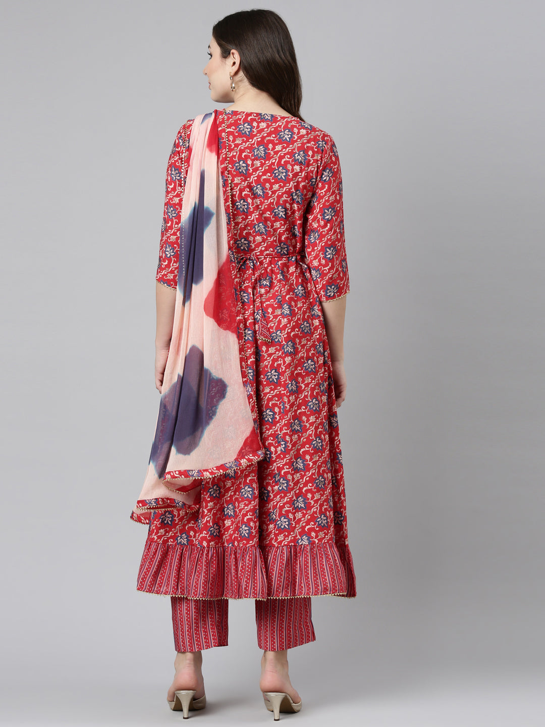 Neerus Red printed straight kurta set with dupatta - side view