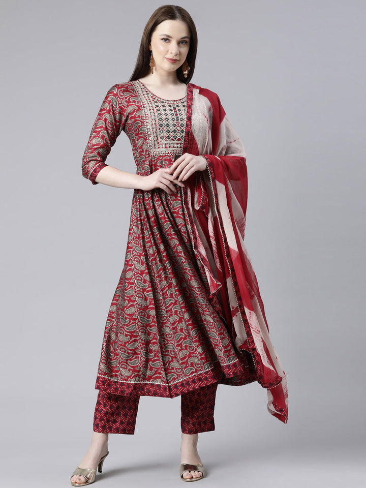 Neerus Pink printed kurta set with trouser and dupatta - front view
