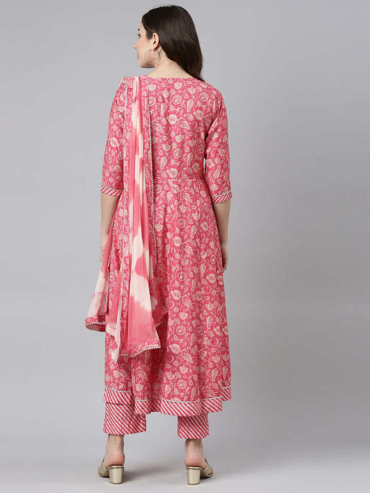 Neerus Pink printed straight kurta set with dupatta - side view
