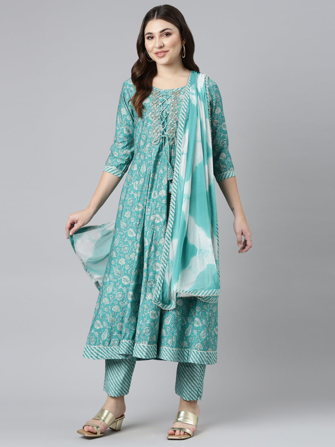 Neerus Green printed straight kurta set with dupatta - detail view 2