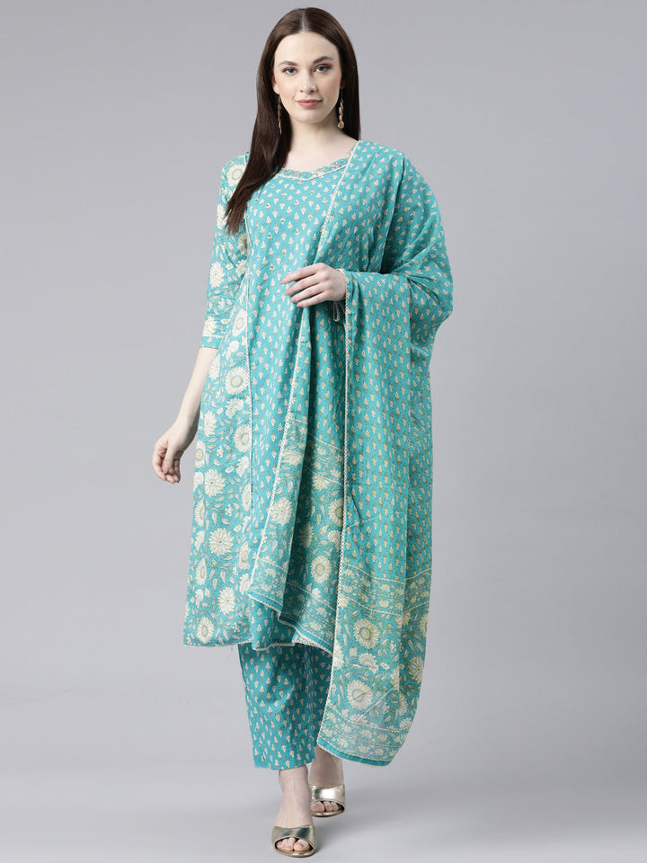 Neerus Green cotton printed kurta set with trouser and dupatta - front view